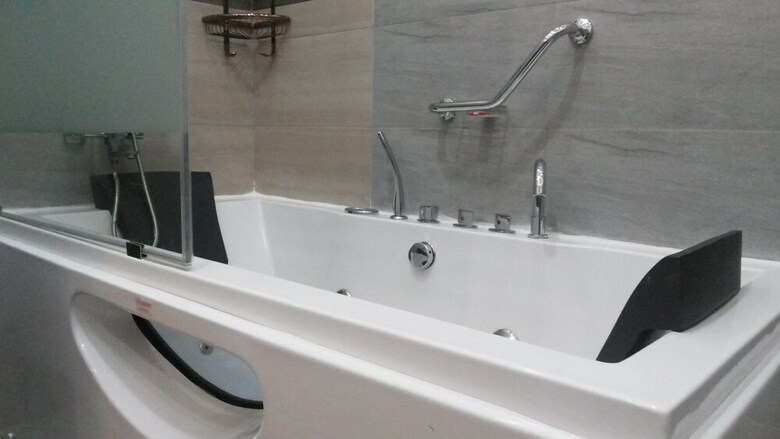 Hotel Pent House Inn Namugongo