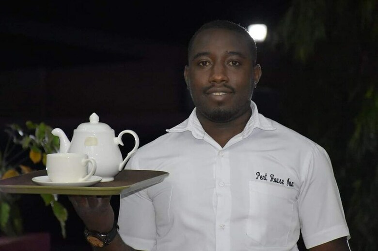 Hotel Pent House Inn Namugongo