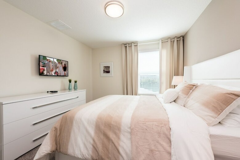 6 Bedrooms Home At Champions Gate