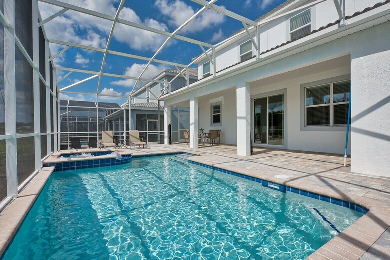 6 Bedrooms Home At Champions Gate