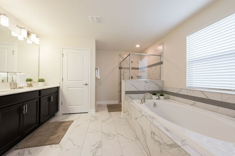 6 Bedrooms Home At Champions Gate
