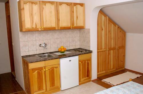 Apartments Adria