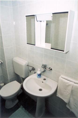 Apartments Adria