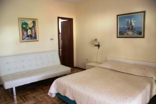 Apartments Iva