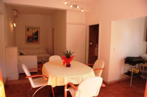 Apartments Iva