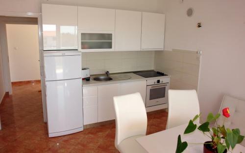 Apartments Iva