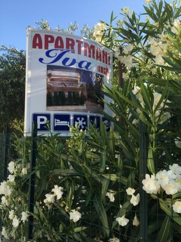 Apartments Iva