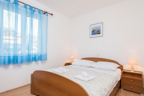 Apartments Maestral