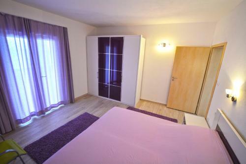 Apartments Dubas
