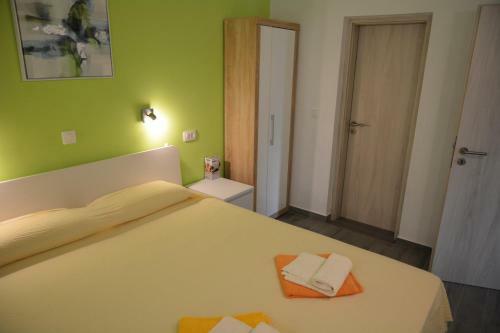 Apartments Dubas