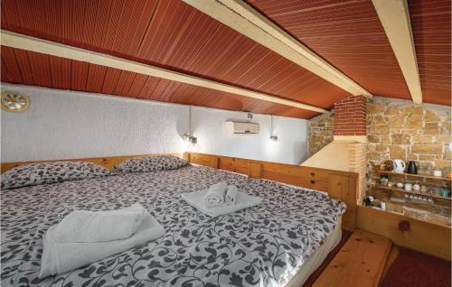 Holiday Home Oprtalj Krizisce