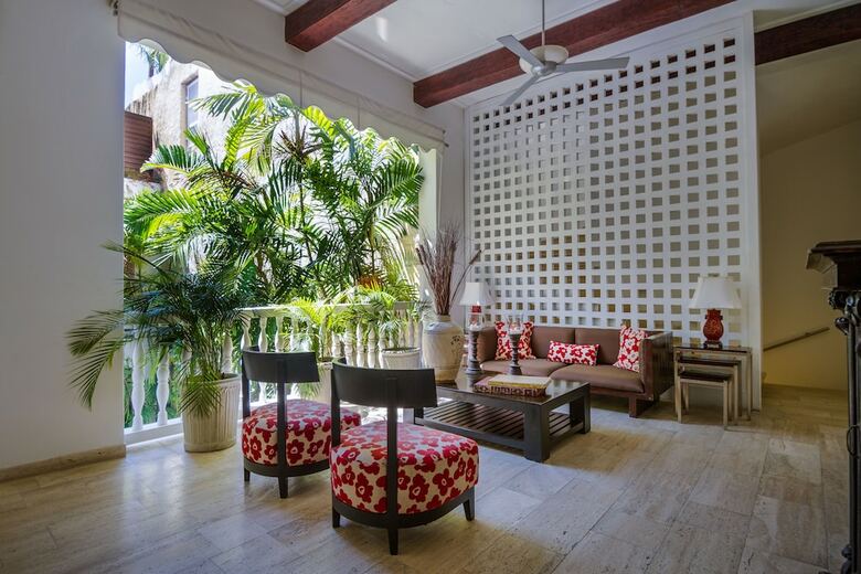 Hotel Lm A Luxury Boutique Hotel