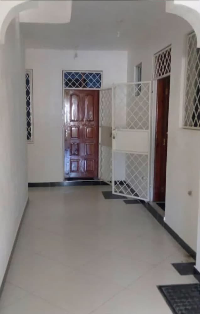 Hotel Marvelous House Mtwapa