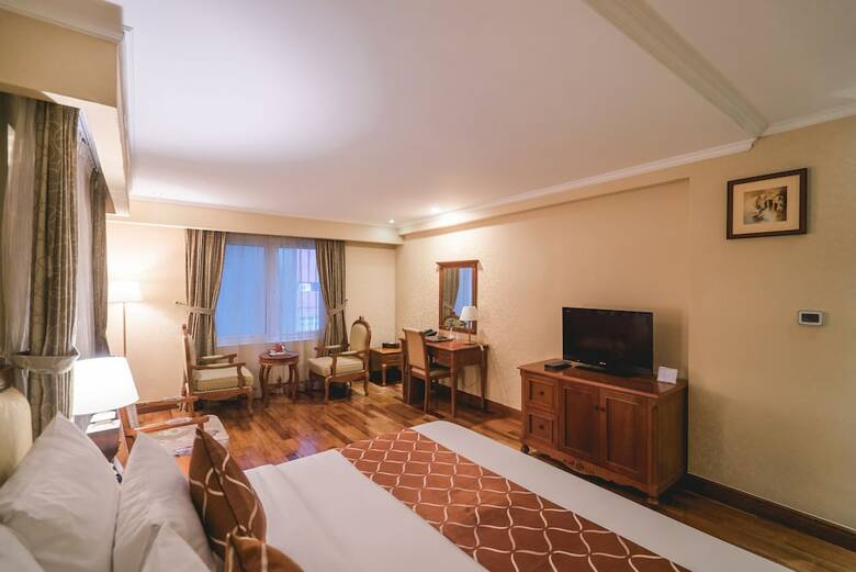 Grand Hotel Saigon