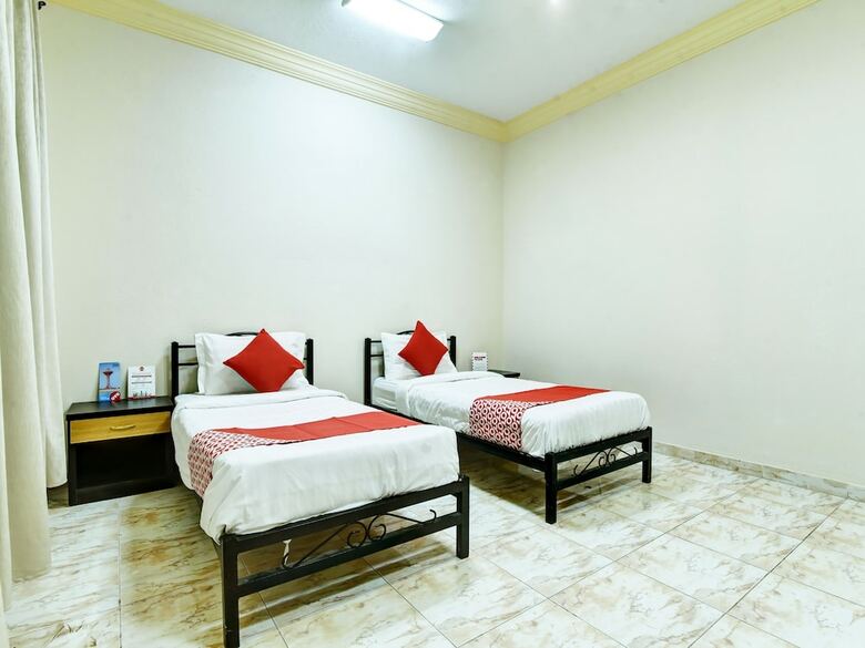 Hotel Oyo 405 Nujom Al-jazerah
