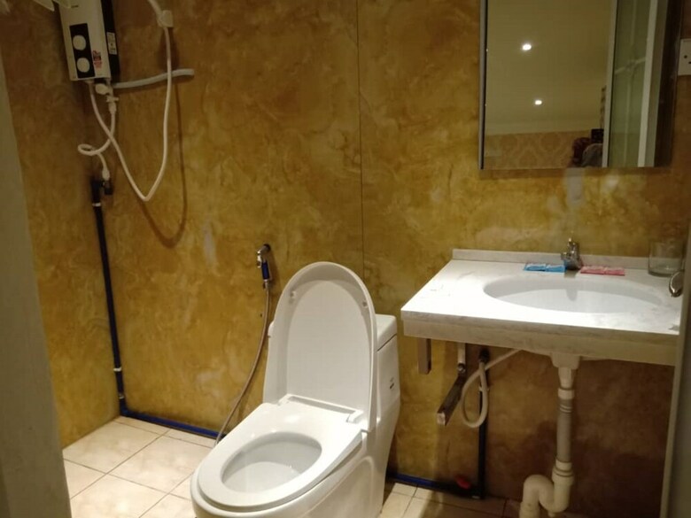 Hotel Spot On 89947 Champs Elysees