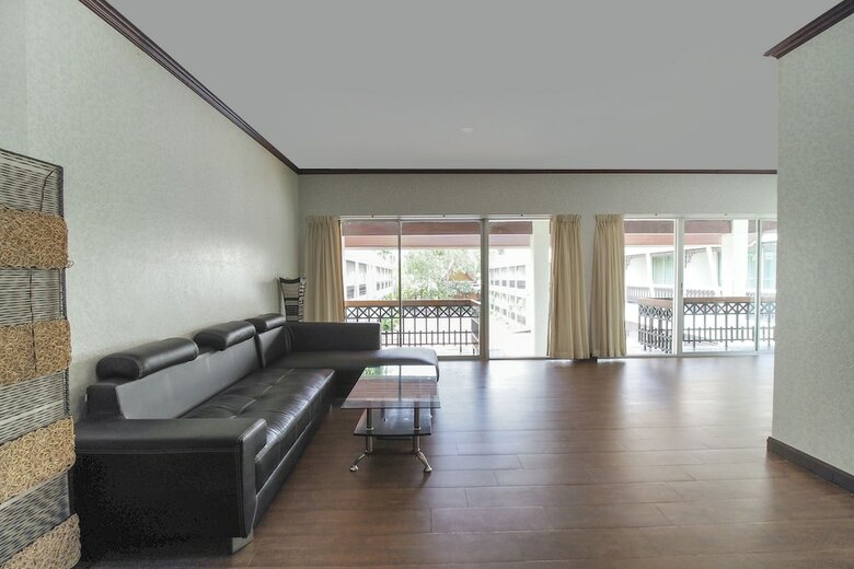 Capital O 725 My Home Hotel
