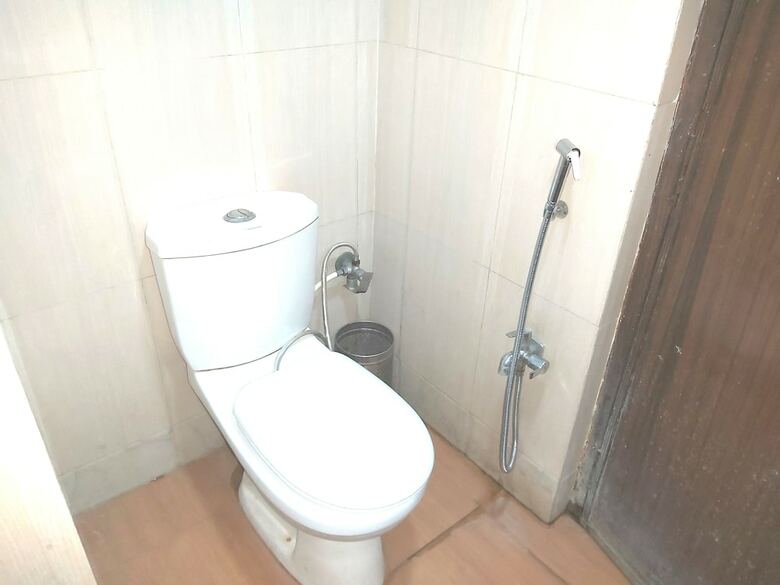 Neelam Palace Hotel
