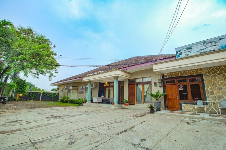 Hotel Widjoyo Rahayu Cilandak 8a