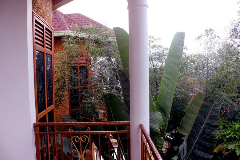 Green View Hotel