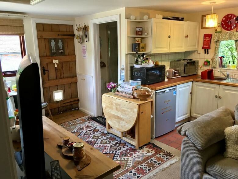 Hotel Ingoldfield Accommodation