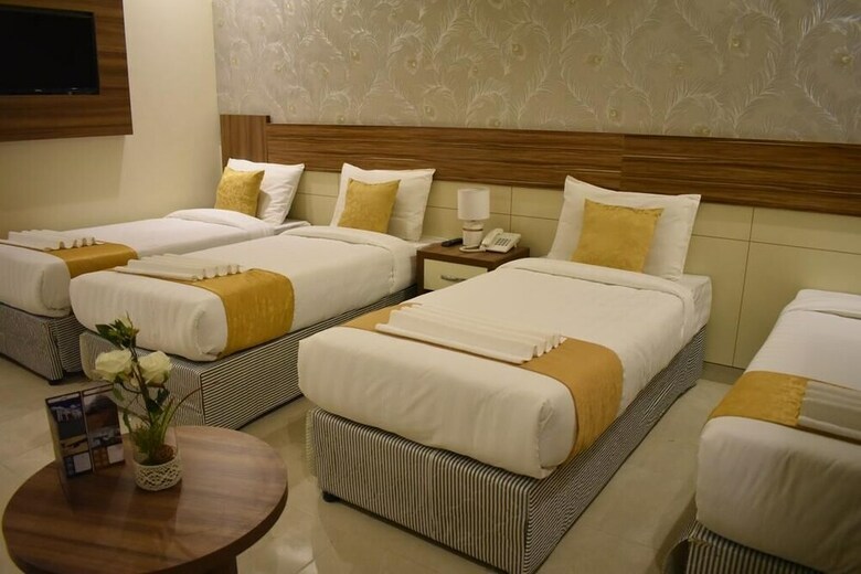 Snood Alnoor Hotel
