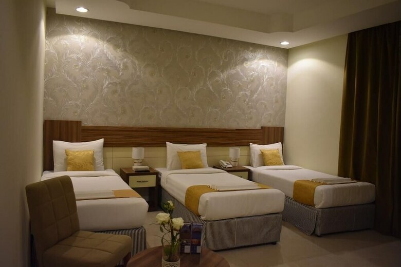 Snood Alnoor Hotel