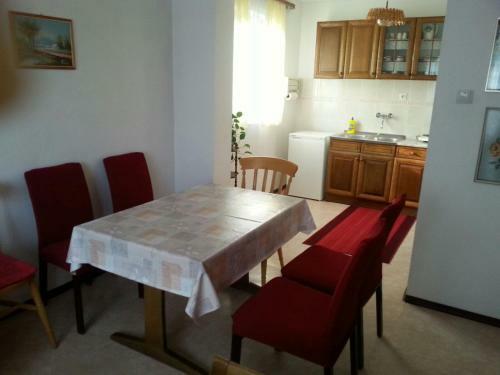 Apartments Ivona