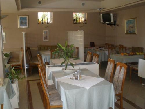 Hostal Pansion Manuela