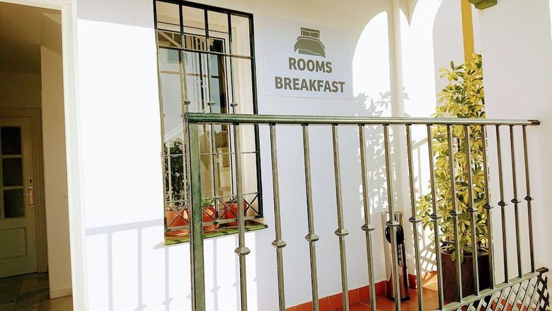 Hotel Carmen Rooms
