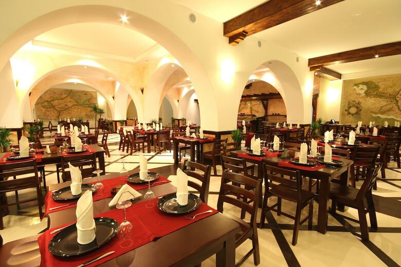 Hotel Mistral Resort By Zeus International