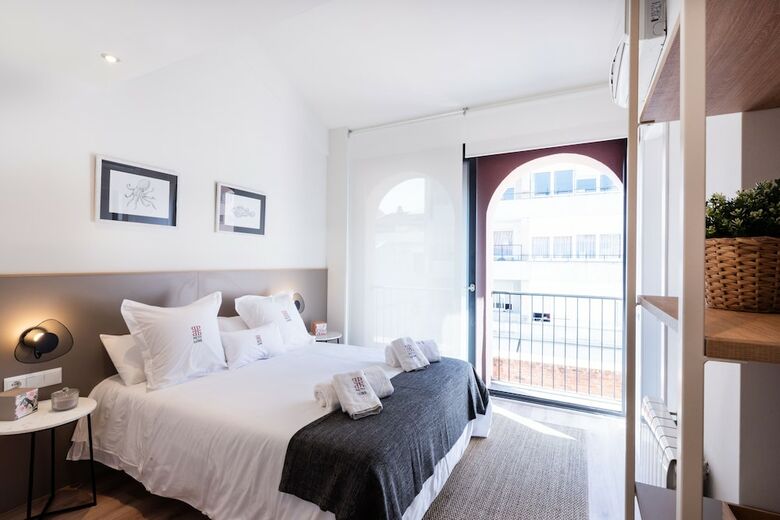 Apartamentos Petit Luxe Tobella