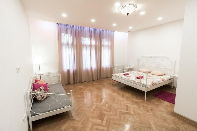 Hotel Guest House Lana