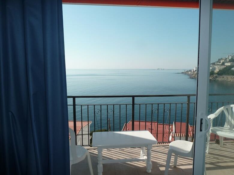 189-apartamento Vista A La Bah�a de Roses