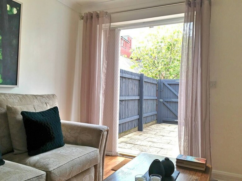 City Centre Townhouse - Perfect For A City Break