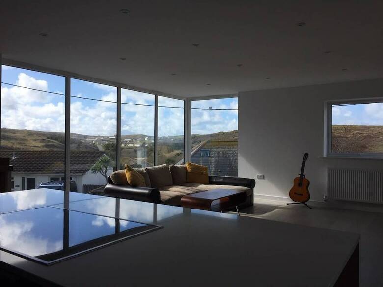 Relax In Style At My Stunning Holywell Beach Home