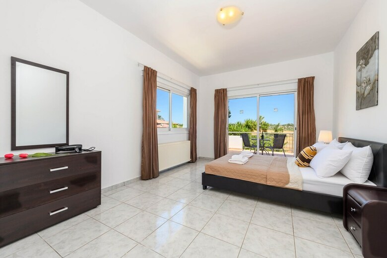 Villa Cape Greco Hills