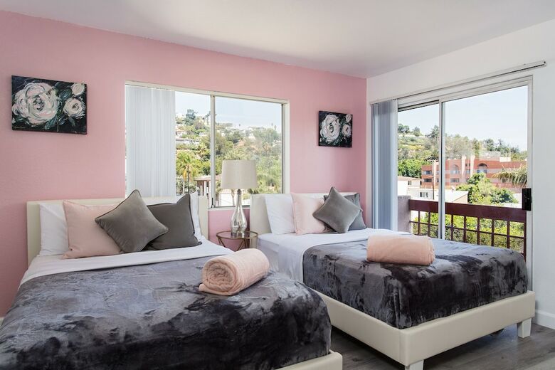 Apartamentos Extravagant Hollywood Cosmo Suites