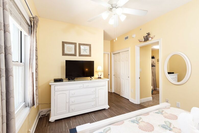 Waters Edge 201 By Brooks And Shorey Resorts