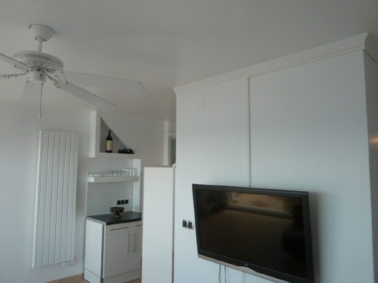 298-apartamento Con Vista Al Mar Y Piscina