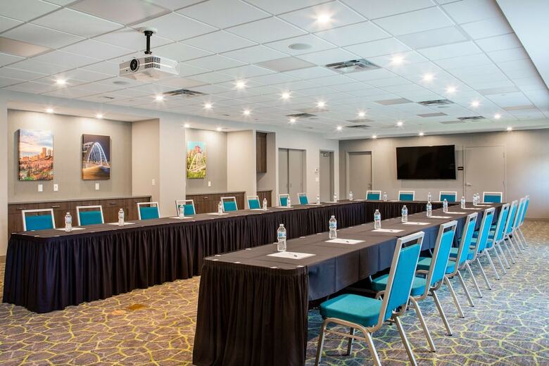 Hotel Hampton Inn & Suites Edmonton St. Albert, Ab