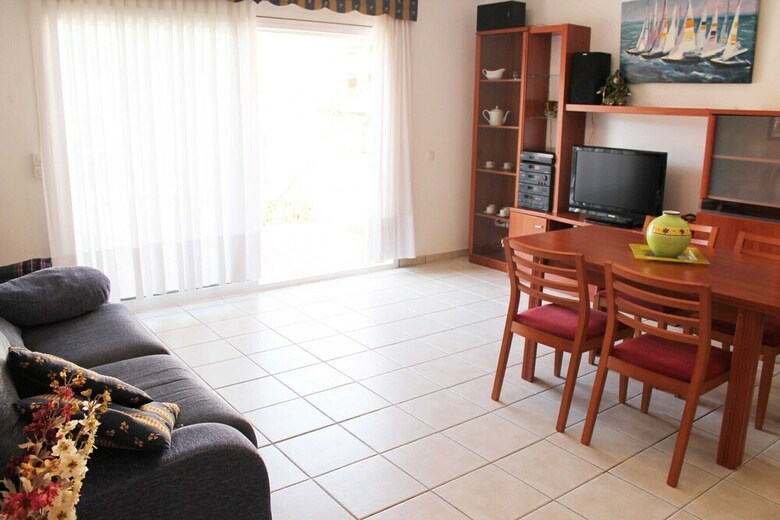 Apartamento 252-casa Con Piscina Comunitaria Y Garaje