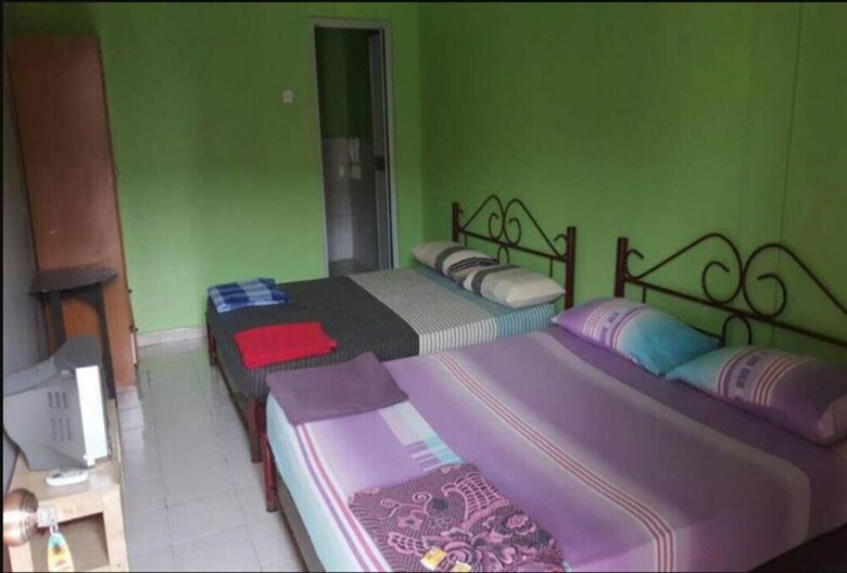 Hotel Sayang Beach Resort