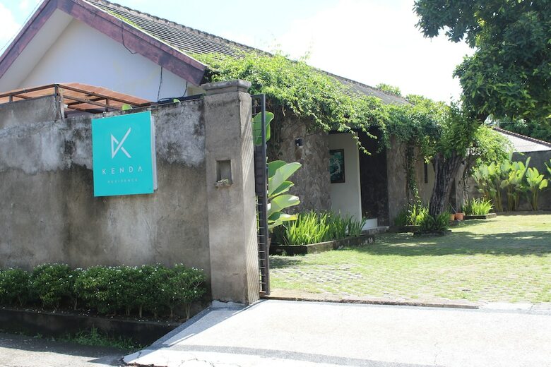 Bed & Breakfast Kenda Residence Lombok