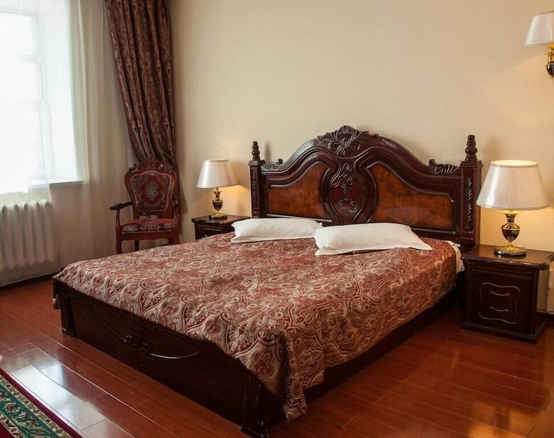 Hotel Lion