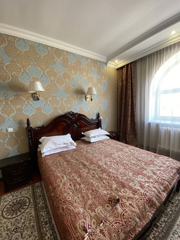 Hotel Lion
