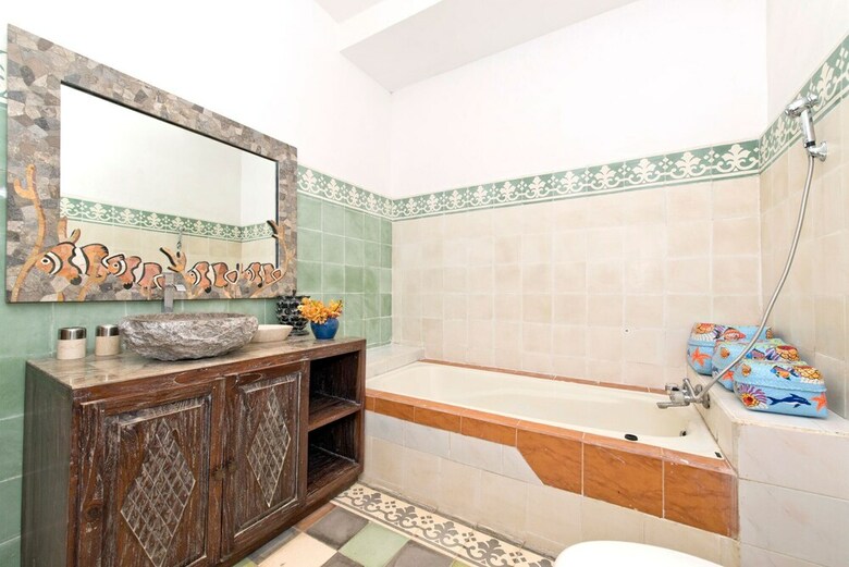 Villa Orchid