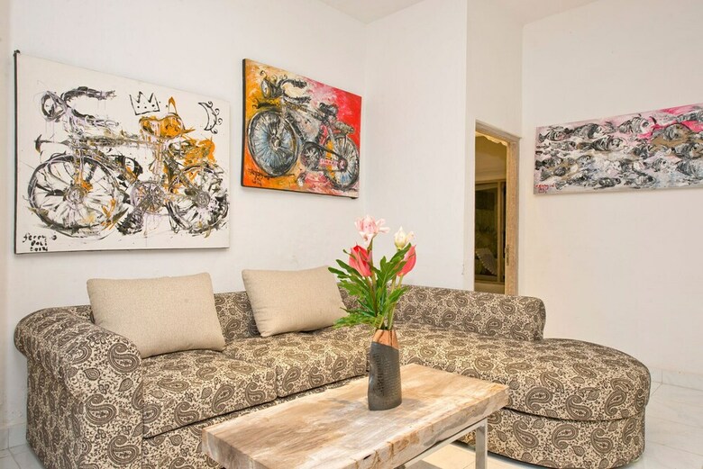 Villa Orchid