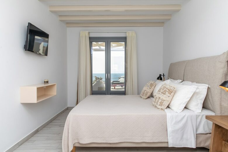 Hotel Mythology Naxos Villas & Suites
