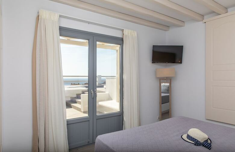 Hotel Mythology Naxos Villas & Suites